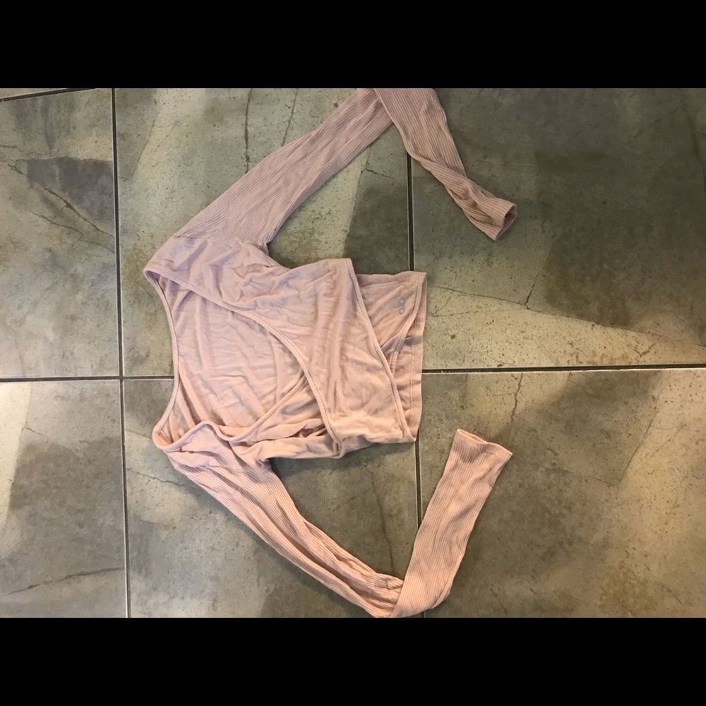 Alo long sleeve crop